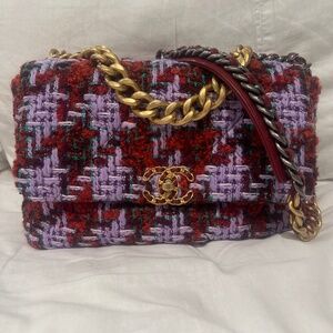 Chanel 19 Large Tweed